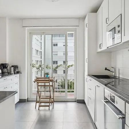 Nice&bright Flat Near Eiffel Tower Apartment